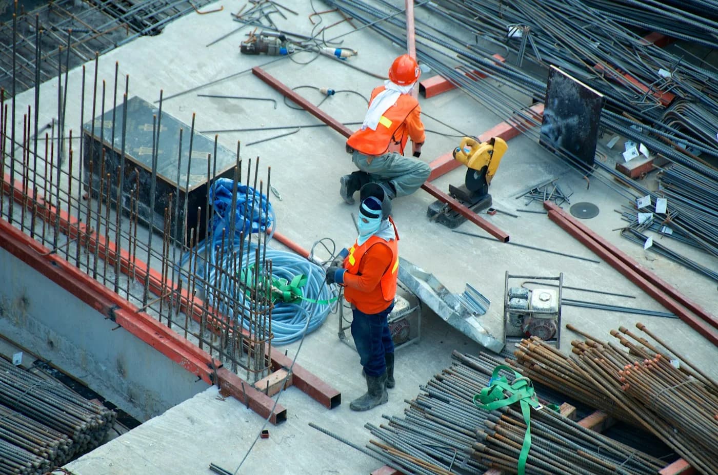 Construction crew working on a commercial build